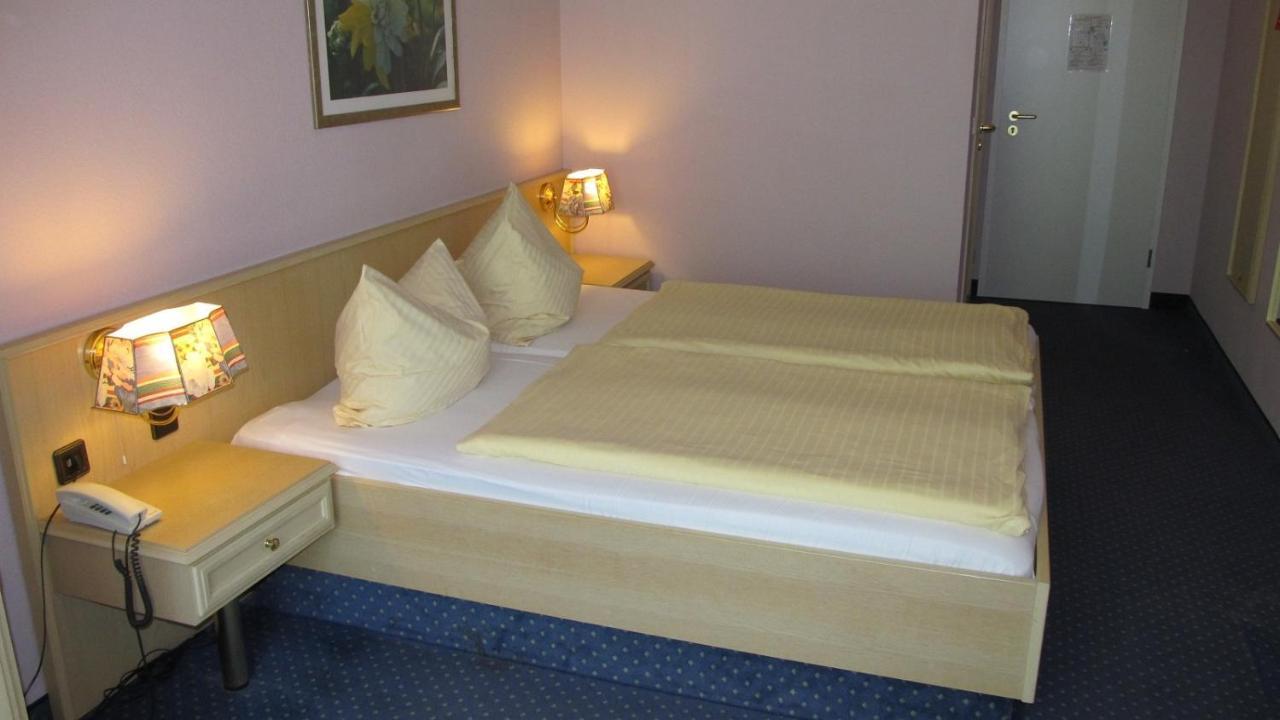 Brandiser Parkhotel Kamer foto