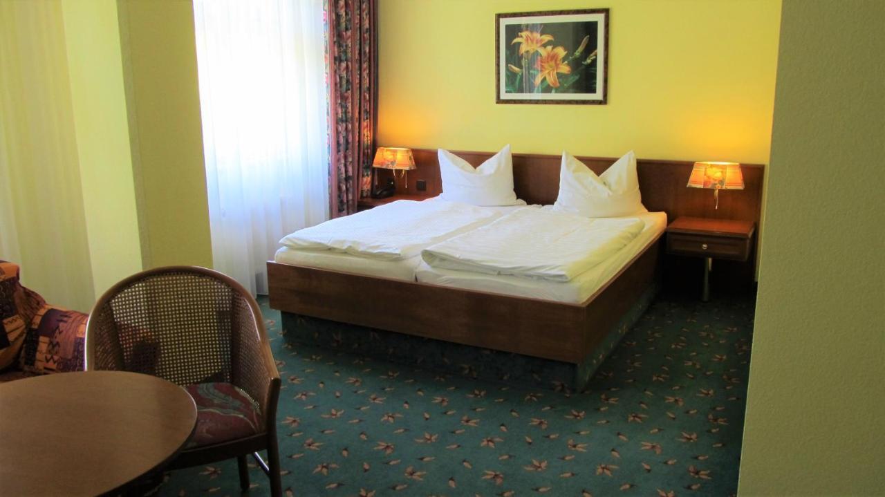 Brandiser Parkhotel Buitenkant foto